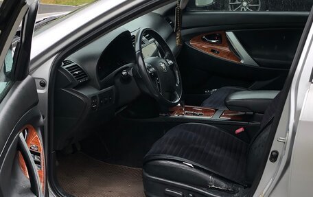Toyota Camry, 2009 год, 1 000 000 рублей, 7 фотография