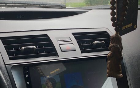 Toyota Camry, 2009 год, 1 000 000 рублей, 13 фотография