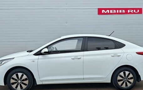 Hyundai Solaris II рестайлинг, 2018 год, 1 200 000 рублей, 2 фотография