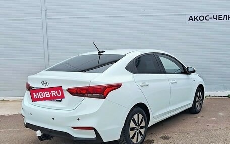 Hyundai Solaris II рестайлинг, 2018 год, 1 200 000 рублей, 8 фотография