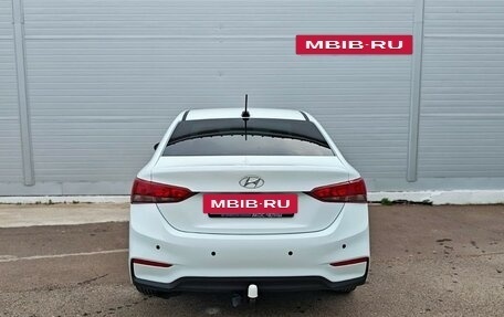 Hyundai Solaris II рестайлинг, 2018 год, 1 200 000 рублей, 6 фотография