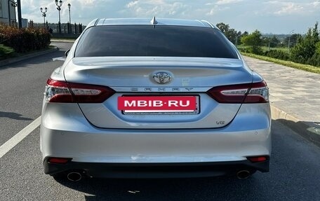 Toyota Camry, 2018 год, 2 790 000 рублей, 4 фотография