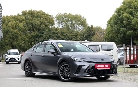 Toyota Camry, 2025 год, 3 555 000 рублей, 3 фотография