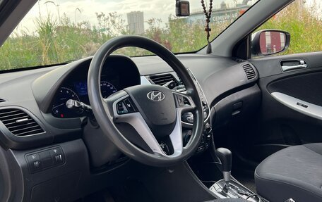 Hyundai Solaris II рестайлинг, 2013 год, 950 000 рублей, 9 фотография