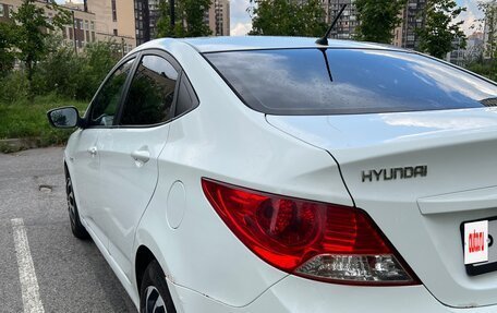 Hyundai Solaris II рестайлинг, 2013 год, 950 000 рублей, 5 фотография
