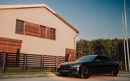 BMW 7 серия, 2015 год, 2 500 000 рублей, 14 фотография