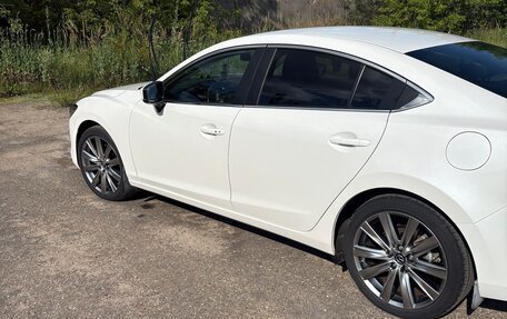 Mazda 6, 2021 год, 2 800 000 рублей, 10 фотография