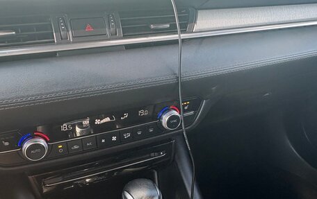 Mazda 6, 2021 год, 2 800 000 рублей, 14 фотография
