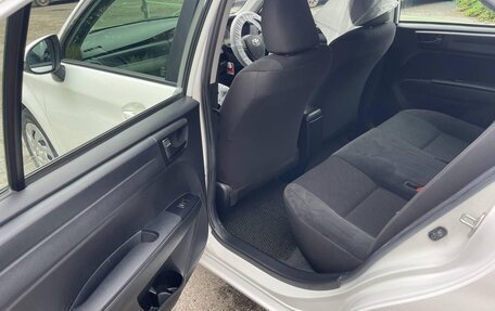 Toyota Corolla, 2019 год, 1 350 000 рублей, 10 фотография
