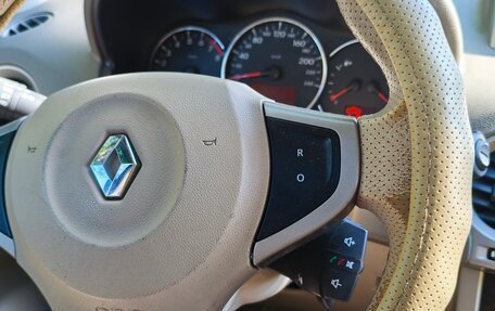 Renault Koleos I рестайлинг 2, 2011 год, 820 000 рублей, 13 фотография