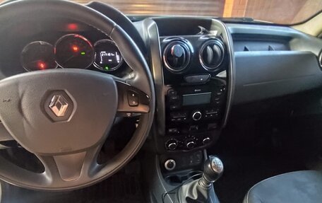 Renault Duster I рестайлинг, 2018 год, 1 300 000 рублей, 7 фотография