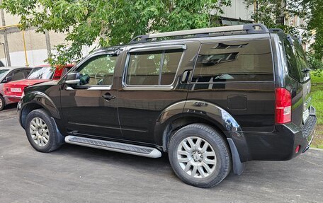 Nissan Pathfinder, 2011 год, 1 450 000 рублей, 12 фотография