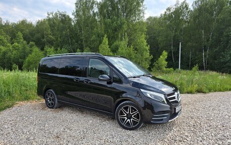 Mercedes-Benz V-Класс, 2018 год, 4 799 000 рублей, 5 фотография