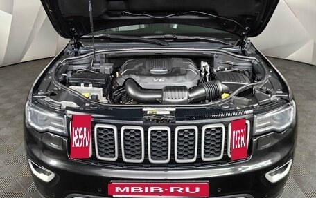 Jeep Grand Cherokee, 2017 год, 2 700 000 рублей, 18 фотография