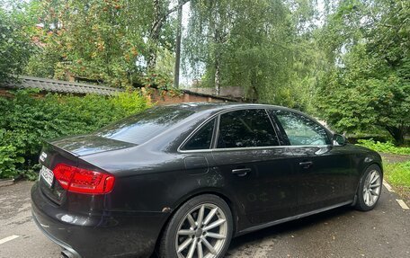 Audi A4, 2010 год, 1 350 000 рублей, 4 фотография