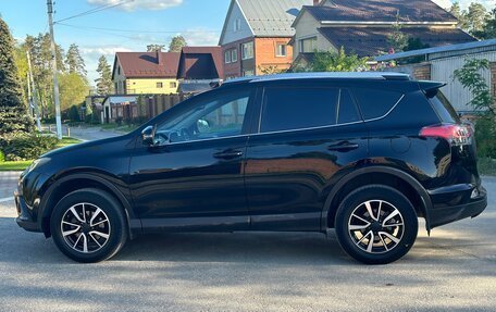 Toyota RAV4, 2018 год, 2 280 000 рублей, 5 фотография