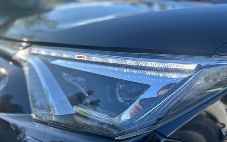 Toyota RAV4, 2018 год, 2 280 000 рублей, 14 фотография