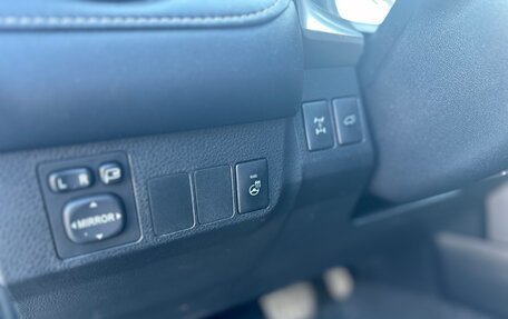 Toyota RAV4, 2018 год, 2 280 000 рублей, 18 фотография