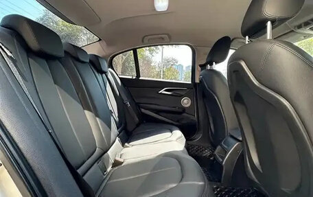 BMW 1 серия, 2022 год, 1 620 045 рублей, 5 фотография