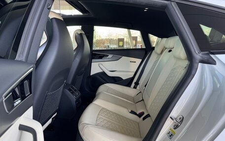 Audi RS 5, 2022 год, 7 860 000 рублей, 16 фотография