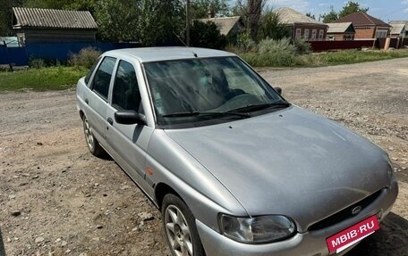 Ford Escort V, 1997 год, 300 000 рублей, 7 фотография