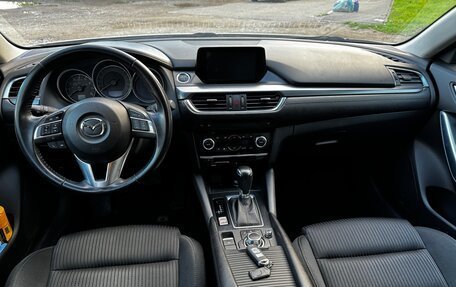 Mazda 6, 2015 год, 1 850 000 рублей, 10 фотография