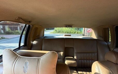 Lincoln Town Car II, 1992 год, 1 450 000 рублей, 15 фотография