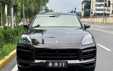 Porsche Cayenne III, 2020 год, 6 300 000 рублей, 2 фотография