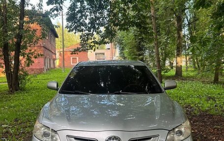 Toyota Camry, 2006 год, 890 000 рублей, 2 фотография
