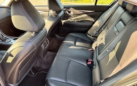 Infiniti Q50 I рестайлинг, 2015 год, 2 200 000 рублей, 4 фотография