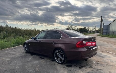 BMW 3 серия, 2005 год, 1 120 000 рублей, 7 фотография