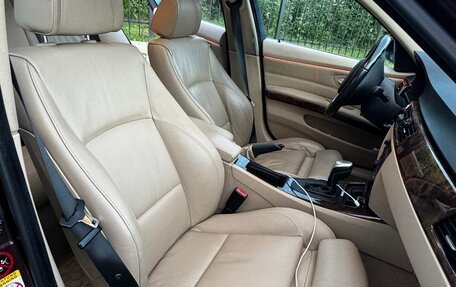 BMW 3 серия, 2005 год, 1 120 000 рублей, 21 фотография