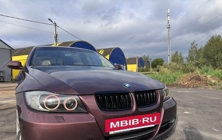 BMW 3 серия, 2005 год, 1 120 000 рублей, 15 фотография