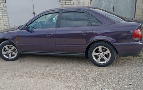 Audi A4, 1997 год, 260 000 рублей, 7 фотография