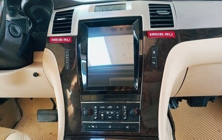 Cadillac Escalade III, 2008 год, 1 000 000 рублей, 12 фотография