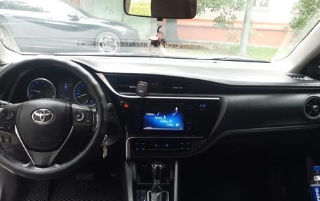 Toyota Corolla, 2017 год, 1 000 000 рублей, 7 фотография