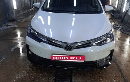 Toyota Corolla, 2017 год, 1 000 000 рублей, 9 фотография