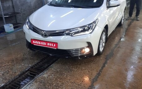 Toyota Corolla, 2017 год, 1 000 000 рублей, 13 фотография