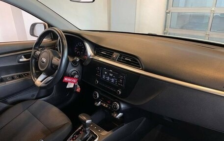 KIA Rio IV, 2020 год, 1 670 000 рублей, 4 фотография