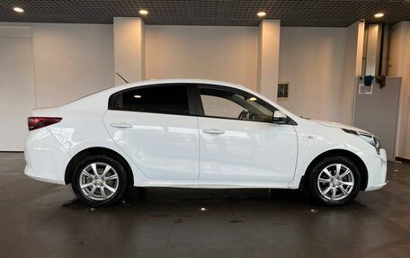 KIA Rio IV, 2020 год, 1 670 000 рублей, 12 фотография