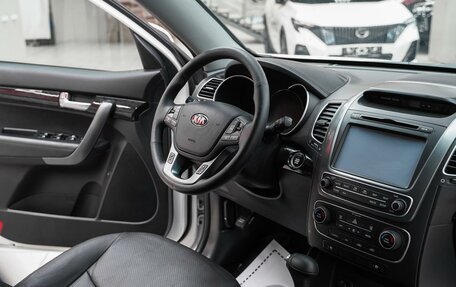 KIA Sorento II рестайлинг, 2013 год, 1 399 000 рублей, 14 фотография