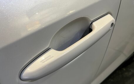 Toyota RAV4, 2025 год, 4 390 000 рублей, 17 фотография