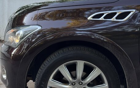 Infiniti QX56, 2011 год, 2 000 000 рублей, 12 фотография