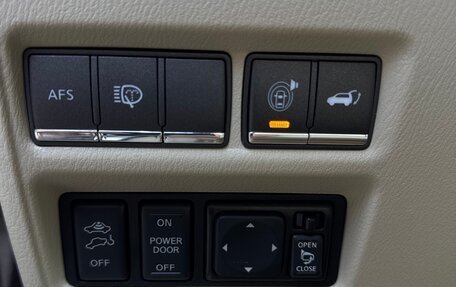 Infiniti QX56, 2011 год, 2 000 000 рублей, 20 фотография