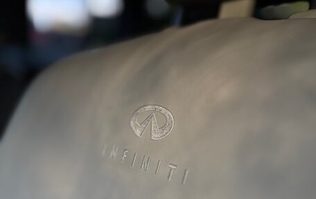 Infiniti QX56, 2011 год, 2 000 000 рублей, 23 фотография
