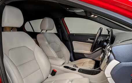 Mercedes-Benz GLA, 2019 год, 2 650 000 рублей, 27 фотография