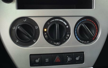 Jeep Liberty (Patriot), 2008 год, 670 000 рублей, 14 фотография