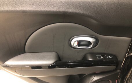 KIA Soul II рестайлинг, 2017 год, 1 229 000 рублей, 17 фотография