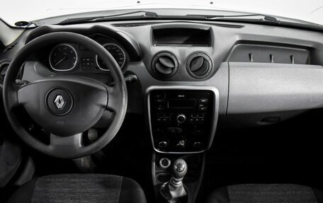 Renault Duster I рестайлинг, 2013 год, 649 000 рублей, 14 фотография