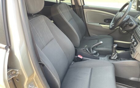 Renault Megane III, 2010 год, 690 000 рублей, 8 фотография